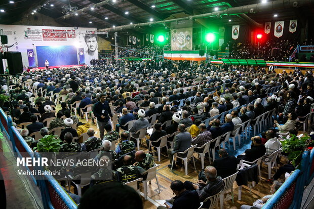 یادواره سرلشکر شهید مهدی زین الدین و 6128 شهید استان قم