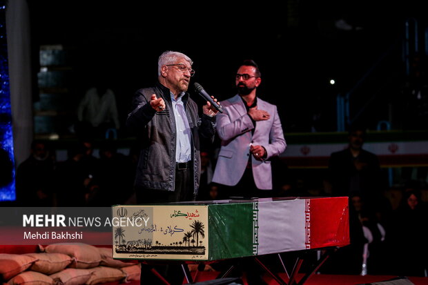 یادواره سرلشکر شهید مهدی زین الدین و 6128 شهید استان قم