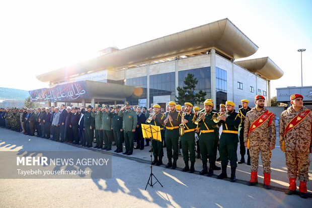 استقبال از پیکر مطهر هشت شهید گمنام در همدان
