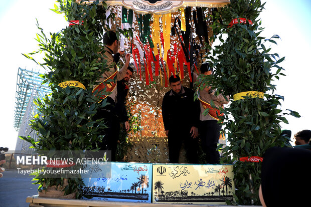 استقبال از پیکر مطهر هشت شهید گمنام در همدان