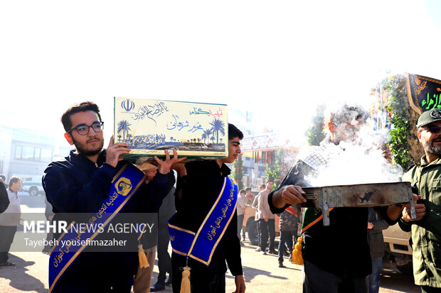 استقبال از پیکر مطهر هشت شهید گمنام در همدان