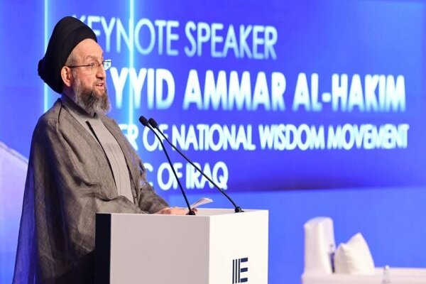 عمار حکیم: عراق باید پلی میان شرق و غرب باشد عمار حکیم: عراق باید پلی میان شرق و غرب باشد