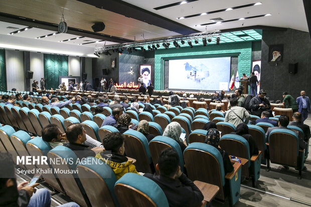 روز اول رویداد رسانه امید