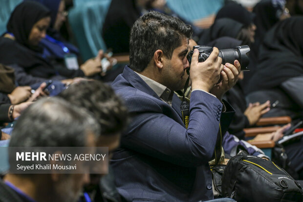 روز اول رویداد رسانه امید