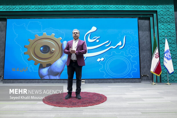 روز اول رویداد رسانه امید