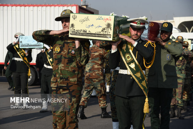 مراسم استقبال از پیکر مطهر ۱۳ شهید گمنام دفاع مقدس در مشهد