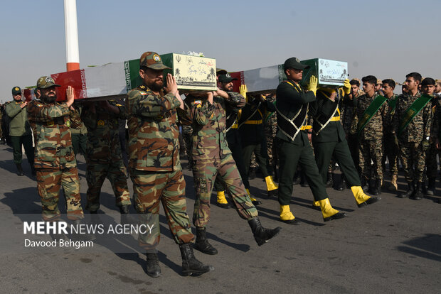 مراسم استقبال از پیکر مطهر ۱۳ شهید گمنام دفاع مقدس در مشهد