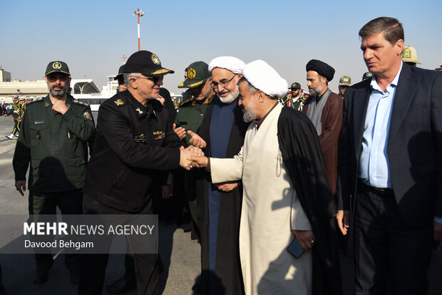 مراسم استقبال از پیکر مطهر ۱۳ شهید گمنام دفاع مقدس در مشهد