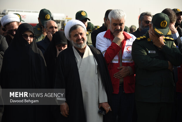 مراسم استقبال از پیکر مطهر ۱۳ شهید گمنام دفاع مقدس در مشهد