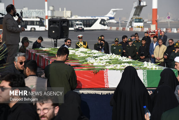 مراسم استقبال از پیکر مطهر ۱۳ شهید گمنام دفاع مقدس در مشهد