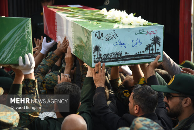 مراسم استقبال از پیکر مطهر ۱۳ شهید گمنام دفاع مقدس در مشهد
