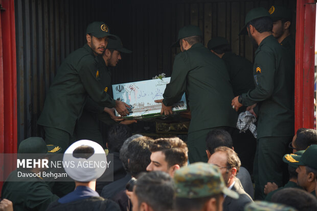 مراسم استقبال از پیکر مطهر ۱۳ شهید گمنام دفاع مقدس در مشهد