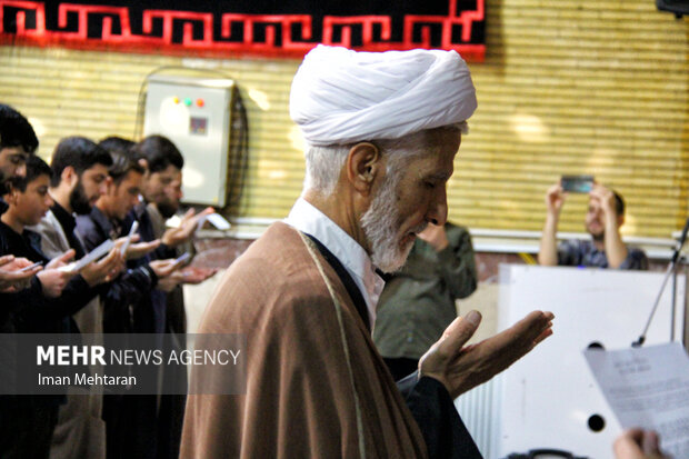 اقامه نماز باران و استغاثه برای نزول رحمت در کرمانشاه