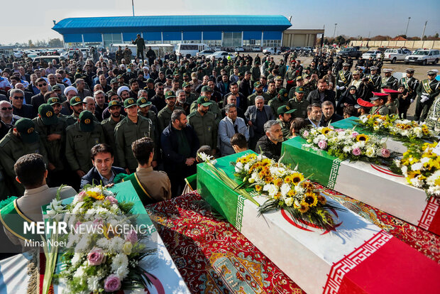 مراسم استقبال از پیکرهای مطهر شهدای گمنام در تبریز