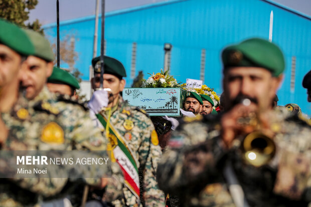 مراسم استقبال از پیکرهای مطهر شهدای گمنام در تبریز