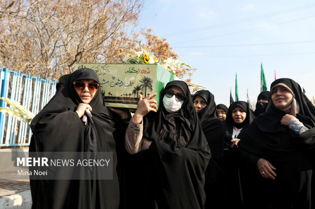 مراسم استقبال از پیکرهای مطهر شهدای گمنام در تبریز