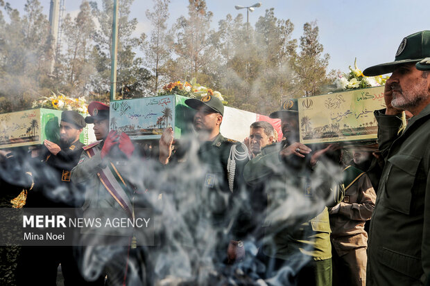 مراسم استقبال از پیکرهای مطهر شهدای گمنام در تبریز