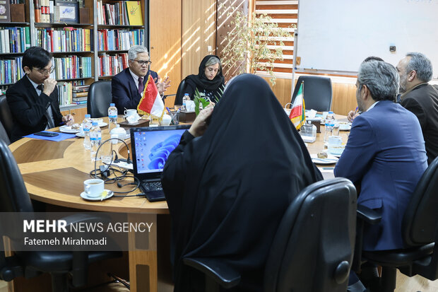 Endonezya'nın Tahran Büyükelçisi, Mehr'i ziyaret etti