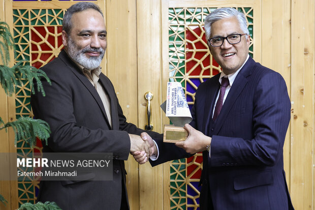 Endonezya'nın Tahran Büyükelçisi, Mehr'i ziyaret etti