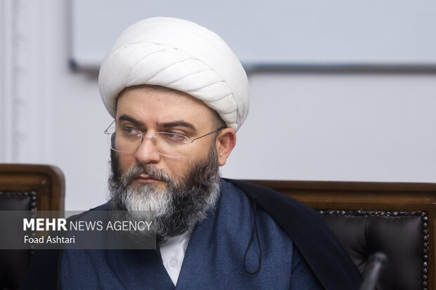 جلسه شورای عالی انقلاب فرهنگی