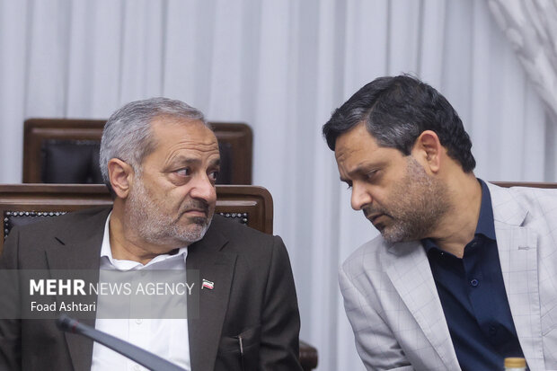 جلسه شورای عالی انقلاب فرهنگی