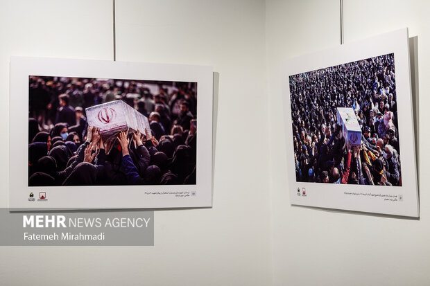 نمایشگاه عکس «بر شانه‌های اشک»