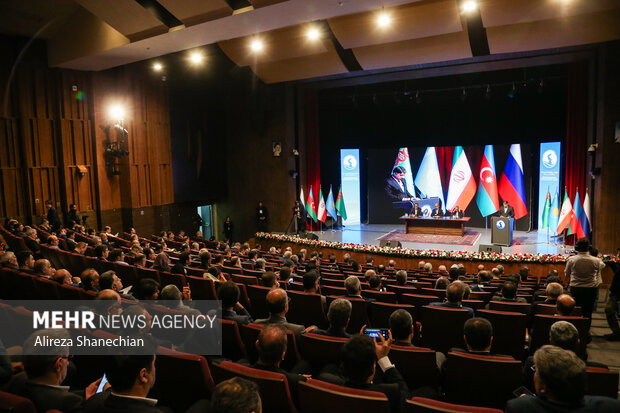 روز اول اجلاس استانداران حاشیه دریای خزر