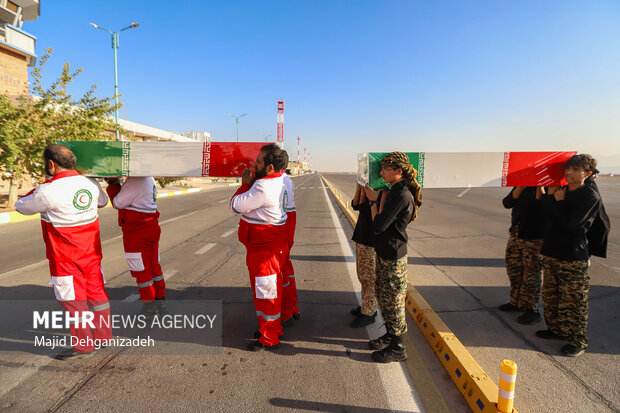 مراسم استقبال از شهدای گمنام دفاع مقدس در یزد
