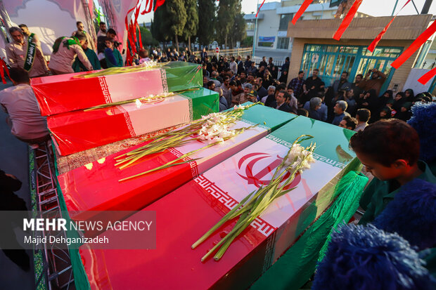 مراسم استقبال از شهدای گمنام دفاع مقدس در یزد