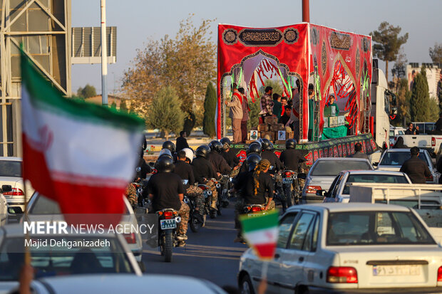 مراسم استقبال از شهدای گمنام دفاع مقدس در یزد