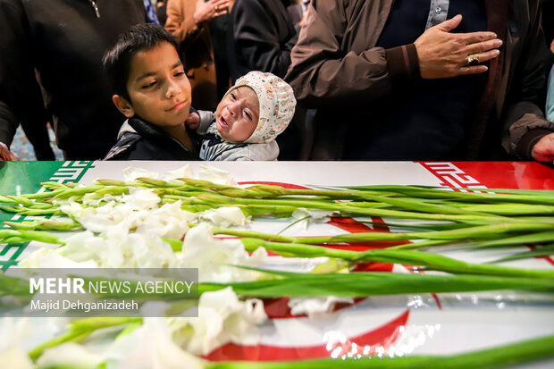 مراسم استقبال از شهدای گمنام دفاع مقدس در یزد