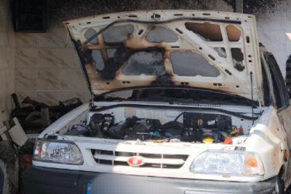 مهار حریق خودرو در محله سورو بندرعباس