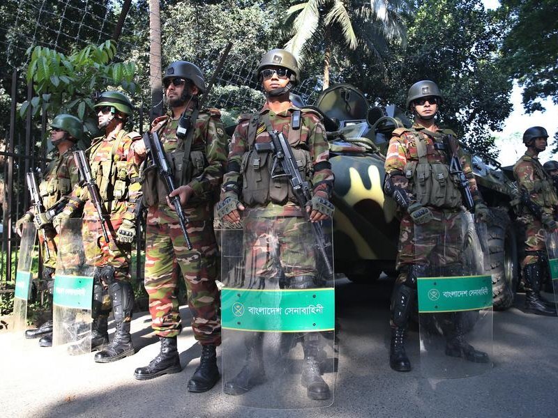 پليس،حسينه،معترضان،شيخ،دوشنبه،تخريب