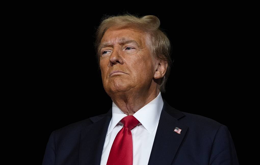 Trump says doesn’t rule out use of ground forces in Venezuela