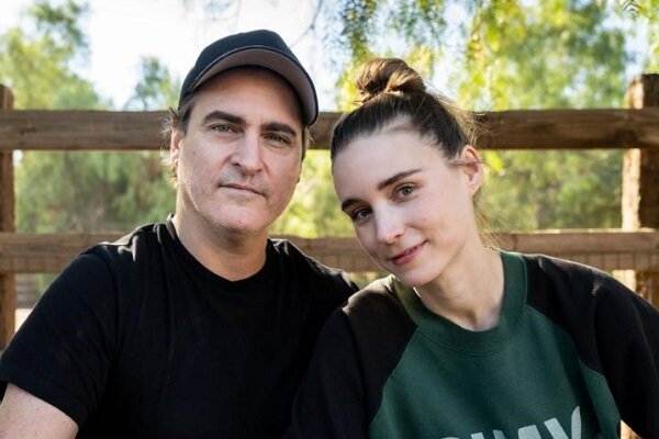 فيلم،فينيكس،خوشحالم،خواكين،مارا،توفيق،حمايت،برهوم،پروداكشنز،فاس