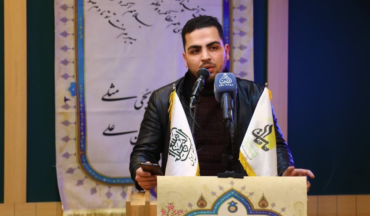 كتاب،شعر،چاپ،شاعران،داودي،فضاي،آييني،شعرهاي،شاعر،جوان،آماده، ...