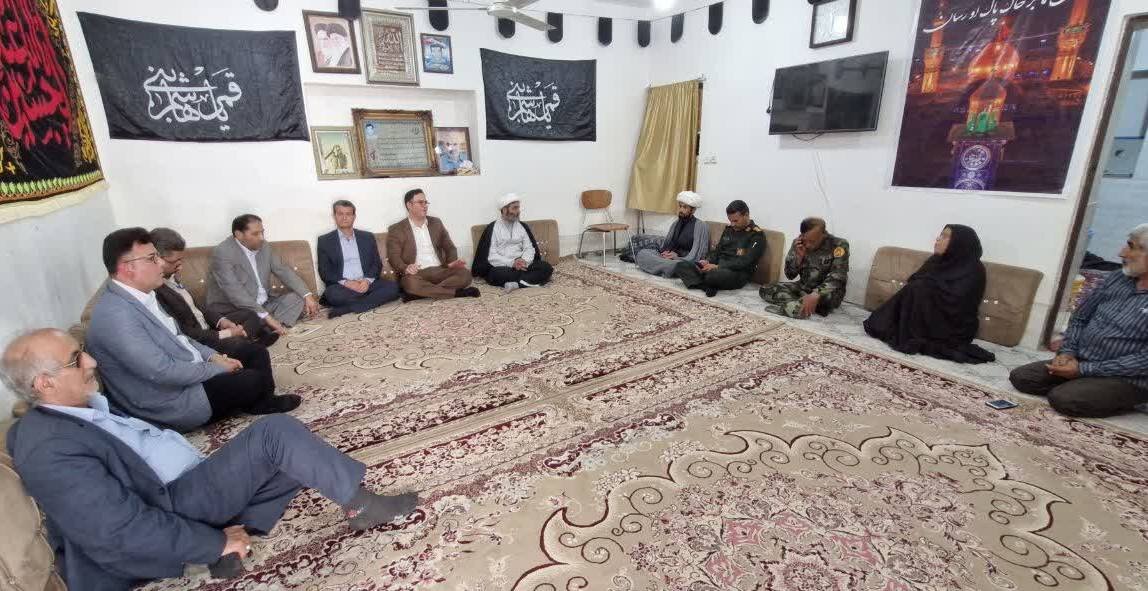 فرماندار تنگستان: شهدا مایه عزت و افتخار ملت هستند