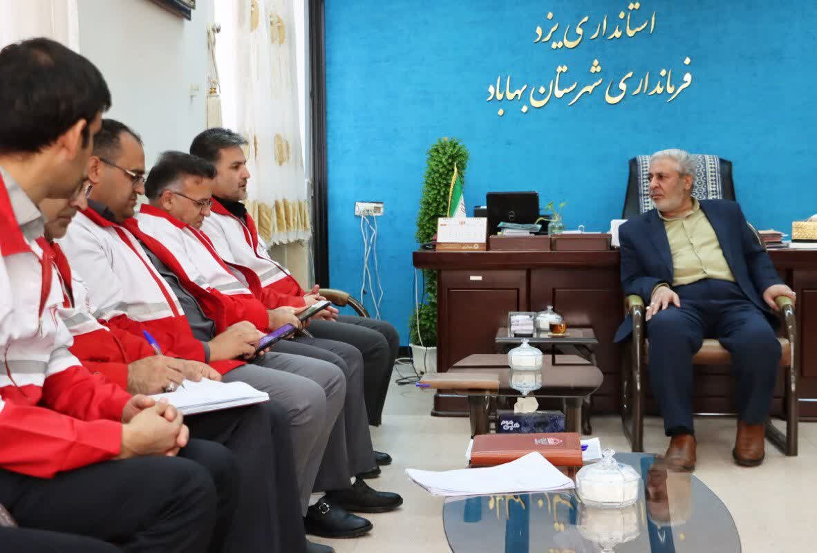 عشقی:کاروان سلامت هلالاحمر یزد در تشییع شهید گمنام بنستان حاضر میشود عشقی:کاروان سلامت هلالاحمر یزد در تشییع شهید گمنام بنستان حاضر میشود