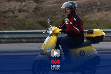 صدور گواهینامه موتورسواری برای زنان منع قانونی دارد؟