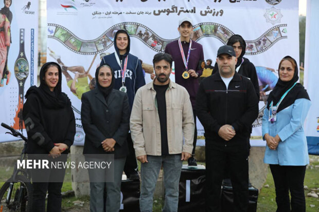 تصاویری از زنان «جان سخت» در دل جنگل