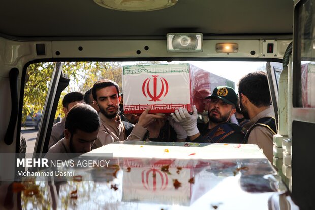 مراسم استقبال از شهدای گمنام دفاع مقدس در فرودگاه اردبیل