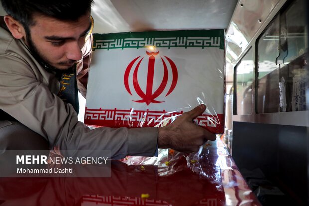 مراسم استقبال از شهدای گمنام دفاع مقدس در فرودگاه اردبیل