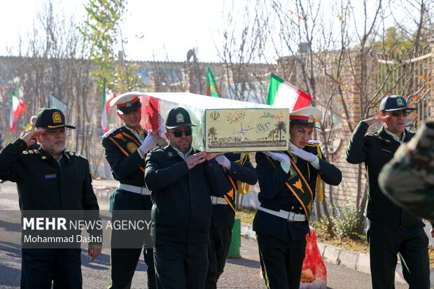 مراسم استقبال از شهدای گمنام دفاع مقدس در فرودگاه اردبیل