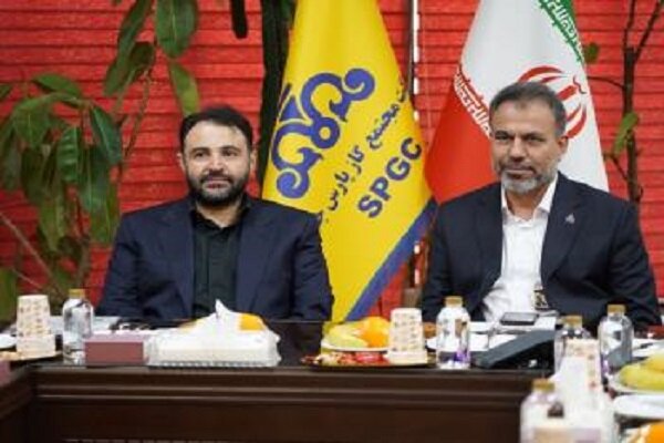 تاکید مدیران عامل بانک شهر و گاز پارس جنوبی بر تقویت همکاریها تاکید مدیران عامل بانک شهر و گاز پارس جنوبی بر تقویت همکاریها