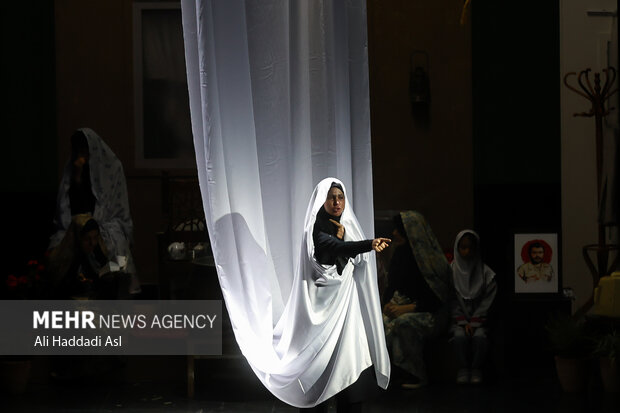 بیست و یکمین پاسداشت ادبیات جهاد و مقاومت 16