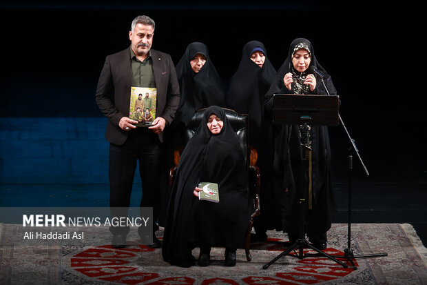 بیست و یکمین پاسداشت ادبیات جهاد و مقاومت 32