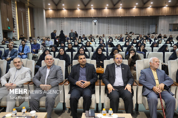 گرامیداشت روز کتاب و کتابخوانی در مشهد 13