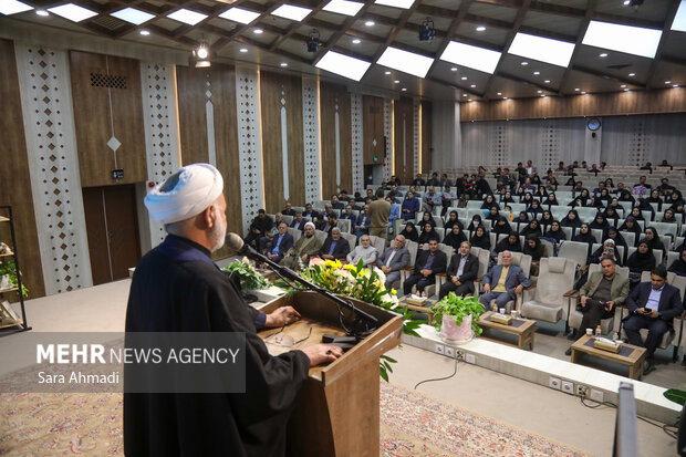 گرامیداشت روز کتاب و کتابخوانی در مشهد 21