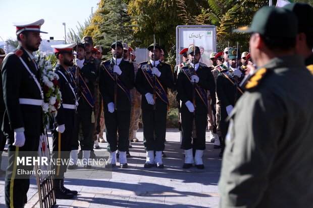 آیین استقبال از سه شهید گمنام در شهر سنندج
