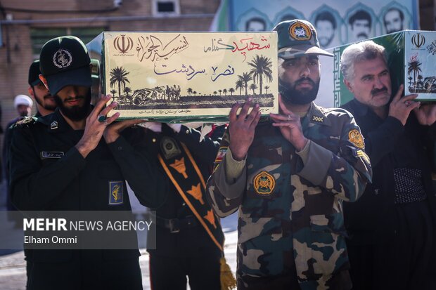 آیین استقبال از سه شهید گمنام در شهر سنندج